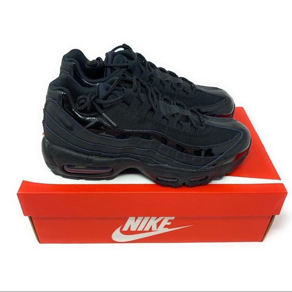 nike 95 womens black
